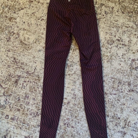 Lululemon Leggings - Picture 5 of 10